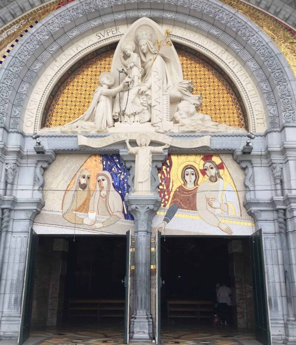 lourdes_doors_pilgrimage