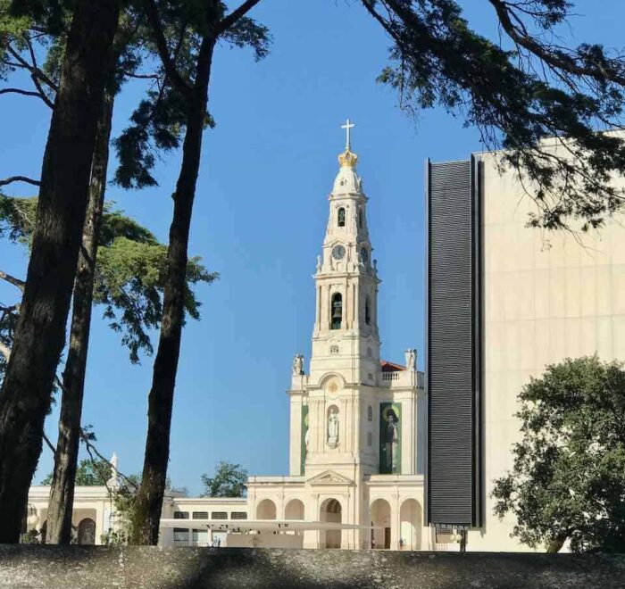 Fatima Basilica france pilgrimage