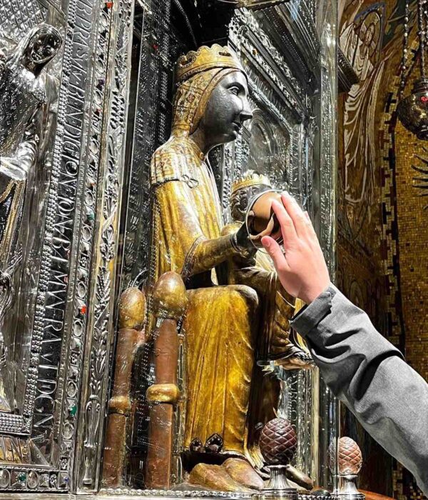 black madonna montserrat spain pilgrimage tour