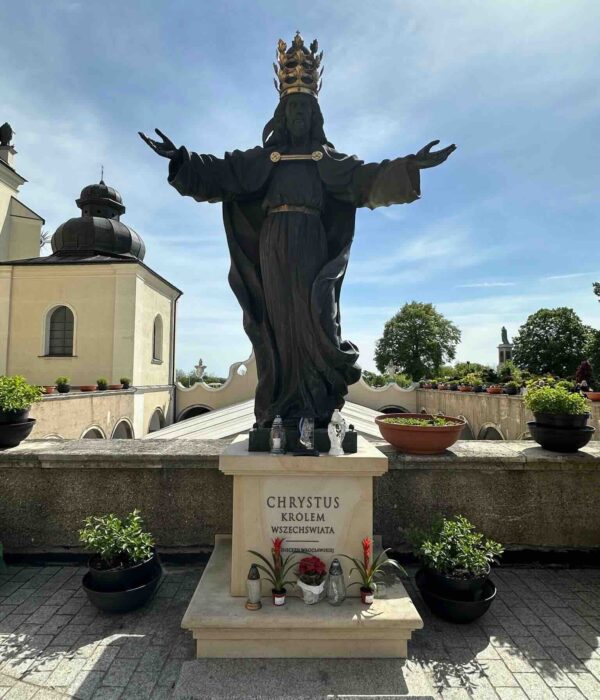 christ statue jasna gora monastery poland pilgrimage