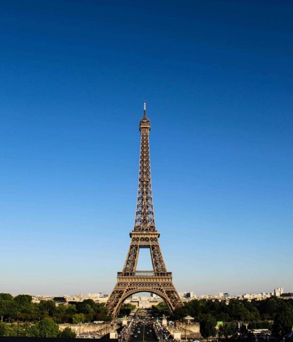 eifel tower paris pilgrimage