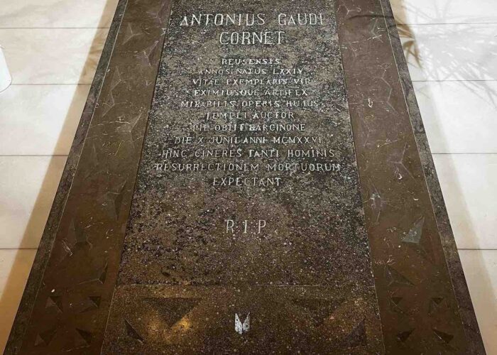 gaudi tomb barcelona spain pilgrimage tour