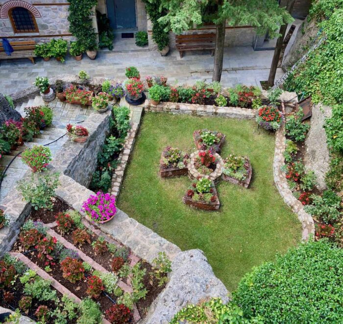 Metorea garden pilgrimage tour saint paul