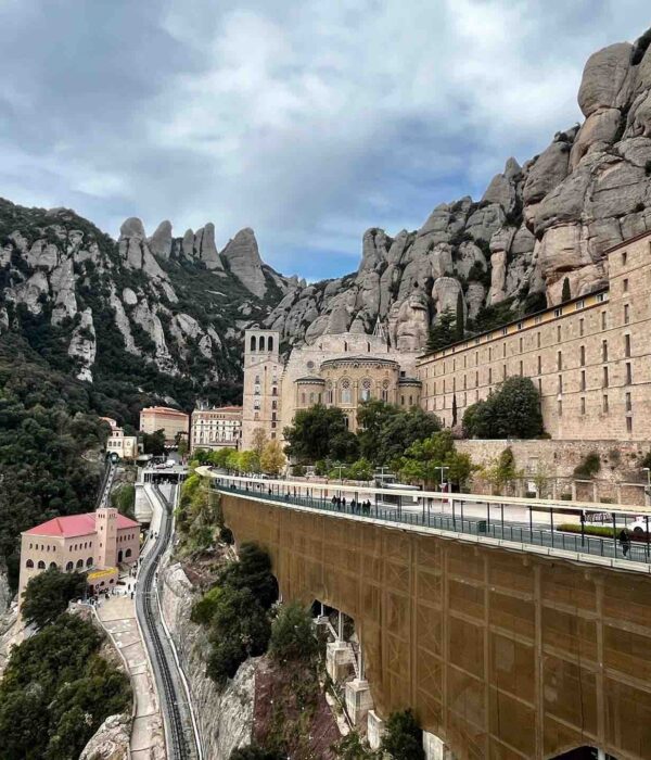 mountserrat mountain spain pilgrimage tour