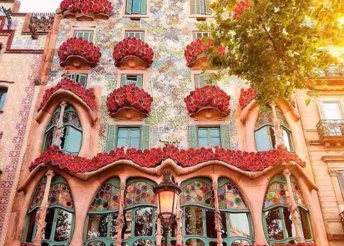 Guadi building in Barcelona food and faith pilgrimage