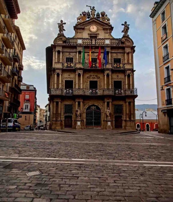 building in pamplona spain pilgrimage tour