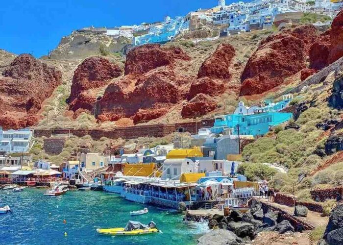 oia santorini greece pilgrimage