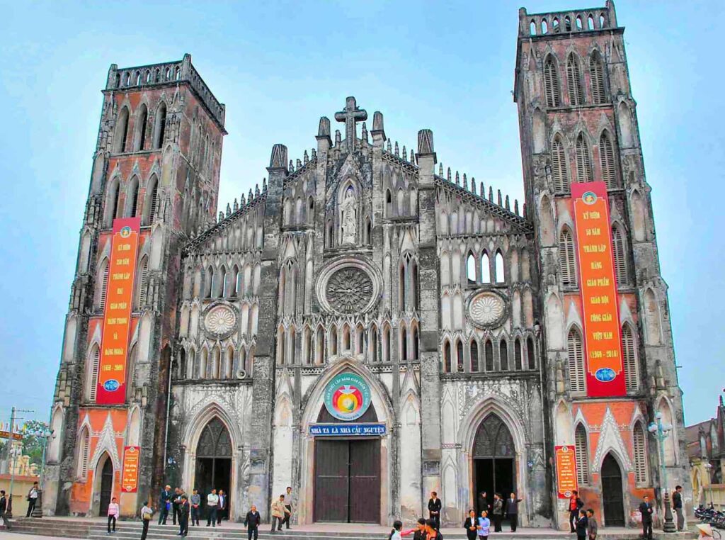 so kien church basilica vietnam pilgrimage