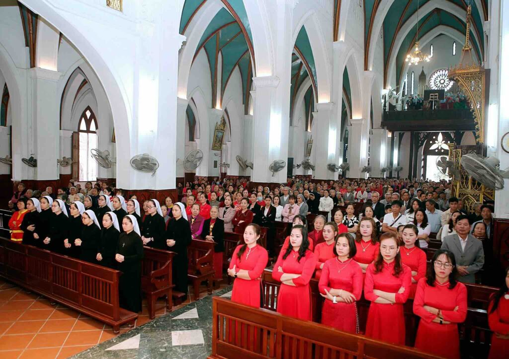 so kien nave vietnam pilgrimage